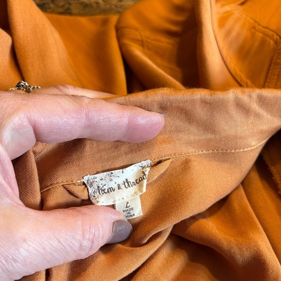 Hem & Thread Women's Rust Jacket - Picture 6 of 8